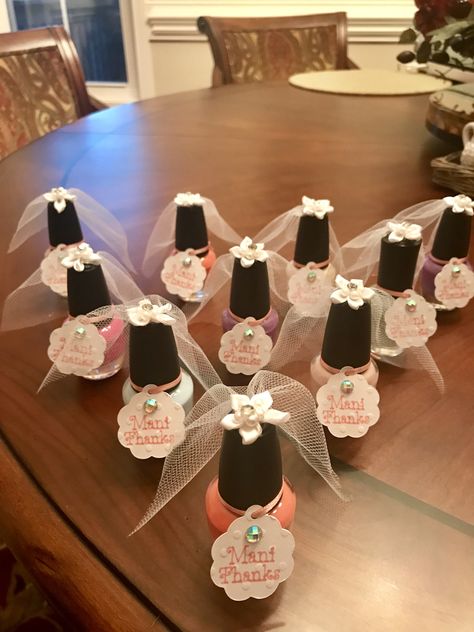 Mani Thanks Bridal Shower Favors, Bridal Shower Bomboniere, Dollar Tree Bridal Shower Favors, Thank You Bridal Shower Gifts, Bridle Shower Gifts For Guests, Bridal Thank You Gifts, Wedding Shower Crafts For Guests, Bridal Shower Nails For Guest, Bridal Shower Guest Favors