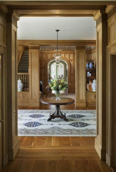 Peter Pennoyer, House In Maine, White Moroccan Tile, Small Sitting Rooms, Traditional Eclectic, Living Room Mantel, Mahogany Table, Double Height, Bay House