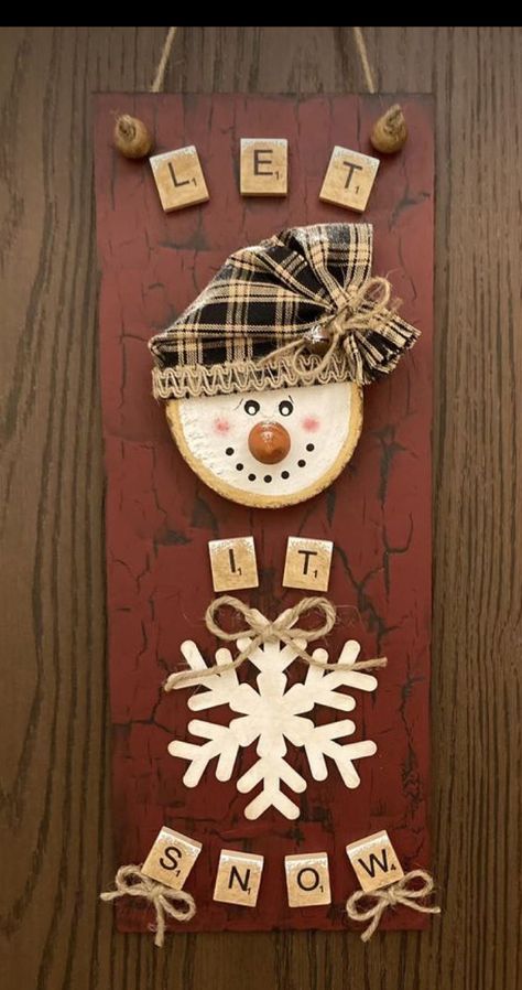 Craft Angels Ideas, Snowmen Wood Crafts, Wood Block Crafts Christmas, Creative Snowman Ideas, Snowman Christmas Tree Ideas, Christmas Snowman Crafts, Winter Crafts For Adults, Easy Christmas Craft Ideas, Log Snowman