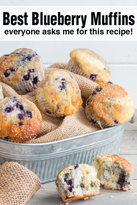 These blueberry muffins are everyone's favourite! Super easy to make with frozen berries, I always get asked for the recipe when I bring them somewhere! #muffin #muffins #blueberry #blueberries #blueberrymuffin #snack #recipe #delicious #food Blueberry Muffin Recipe Easy, Muffins Blueberry, Homemade Blueberry Muffins, Easy Blueberry Muffins, Healthy Blueberry Muffins, Timmy Time, Best Blueberry Muffins, Berry Muffins, Simple Muffin Recipe