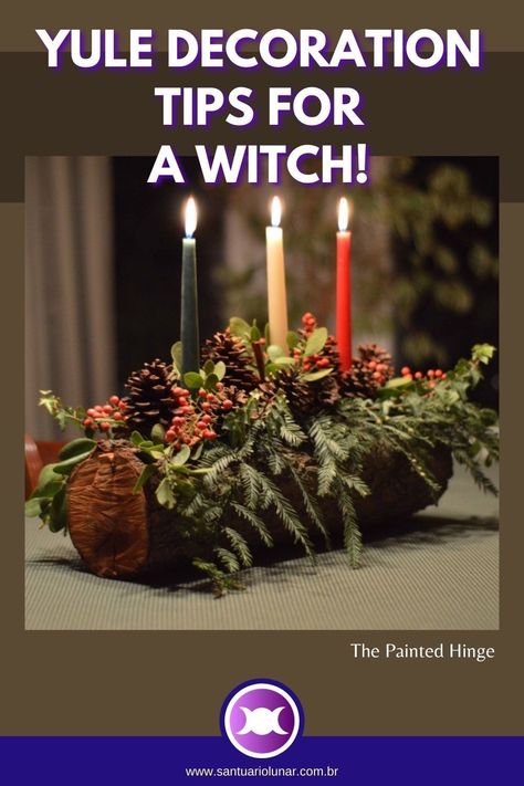 Find tips for a remarkable and witchy Yule decoration this year! All witches are welcome! Get ideas for the Yule Tree, Yule Log, Printable decoration, Witch Ball and and edible Yule Log! #Yule #Christmas Diy Pagan Yule Decorations, Pagan Christmas Tree Yule Decorations, Make A Yule Log, Yule Logs Decoration, Yule Book Of Shadows Page, Yule Grimoire Page, Celebrating Yule, Celebrate Yule, Yuletide Decorations