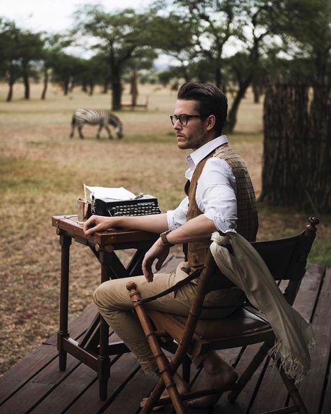 looks Stylish Men Outfits, Adam Gallagher, Safari Outfit, Safari Outfits, Safari Chic, Safari Style, Stylish Mens Outfits, Vintage Diy, African Safari