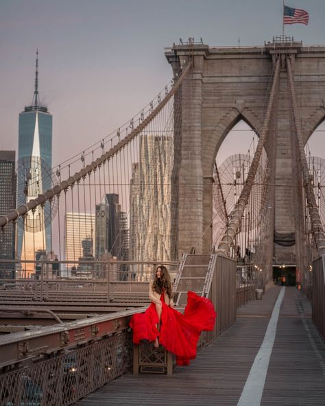 Brooklyn Bridge, New York City Pics Of New York City, Nyc Skyline Photoshoot, Nyc Senior Pictures, Manhattan Photoshoot, 50 Photoshoot, Nyc Instagram Pictures, Sixteen Photoshoot, Nyc Photoshoot Ideas, Nyc Shoot