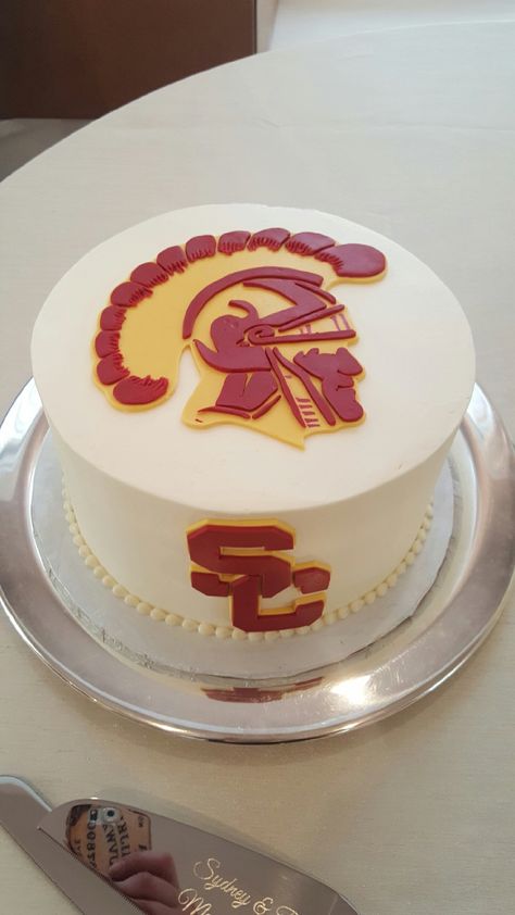 Go USC Trojans! Usc Cake Ideas, Usc Trojans Nails, Usc Grad Party, Usc Party Ideas, Usc Grad Cap, Usc Acceptance Letter, Usc Graduation Party Ideas, Usc Acceptance, Usc Graduation Party