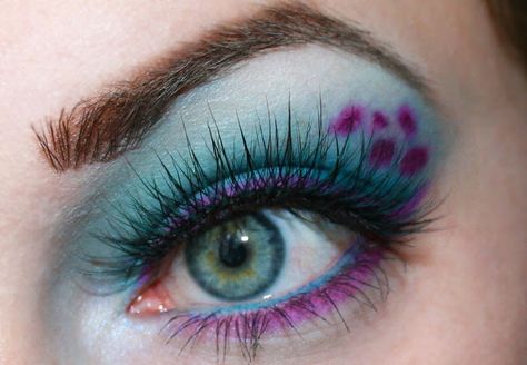 ! Enchanted Makeup: Disney Series: Sully - Monsters University!                                                                                                                                                                                 More Monsters Inc Makeup, Enchanted Makeup, Monsters Inc Costume Diy, Sully Halloween, University Makeup, Disney Eye, Sully Costume, Disney Eye Makeup, Zombie Makeup Tutorials