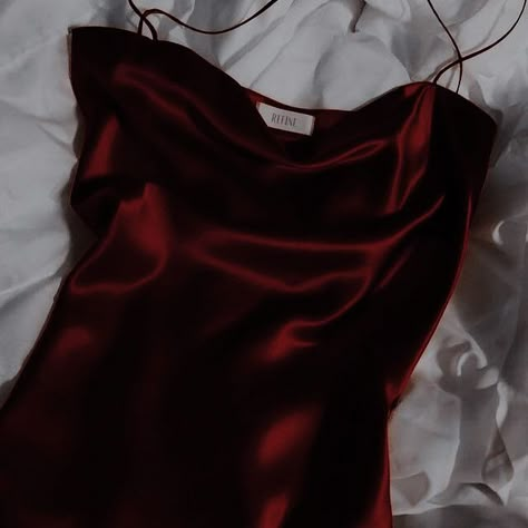 Maroon Aesthetic Clothes, Dark Feminine Aesthetic Red, Dark Feminine Clothing, Dark Maroon Aesthetic, Dark Red Feminine Aesthetic, Dark Feminine Red, Cherry Red Aesthetic, Red Vibe, Maroon Aesthetic