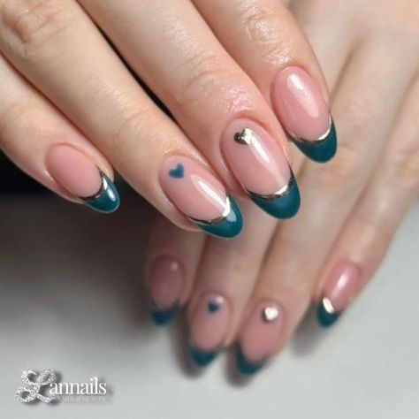 Nail Designs Turquoise, Teal Nail Designs Turquoise, Teal Nails Ideas, Teal Nails Acrylic, Dark Teal Nails, Teal Nail Art, Teal Nail Polish, Nails Acrylic Almond, Teal Nail Designs