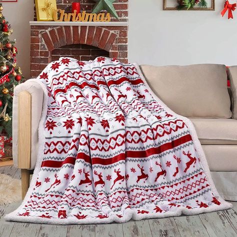 Modern Jul, White Reindeer, Decorative Throws Blanket, Christmas Throw Blanket, Cuddling On The Couch, Christmas Throws, Red Bedding, Winter Blankets, Sherpa Throw Blankets