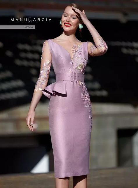 Wedding dresses | Manu Garcia Light Lilac, Tulle Sleeves, Midi Dress Style, Long Midi Dress, Mother Of The Bride Dress, Lilac Dress, Fashion Attire, Dress Picture, Long Sleeve Midi Dress