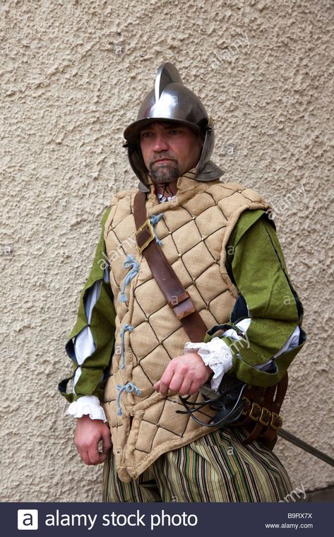 Photo Border, Century Uniforms, Century Armor, Scotland History, Historical Armor, Historical Reenactment, Scotland Uk, Family Images, Cool Swords