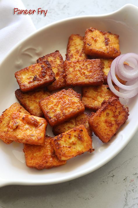 Paneer fry recipe Paneer Fry Recipe, Baigan Recipes, Indian Food Ideas, Fried Fritters, Meatless Dinner Ideas, Curry Dinner, Veg Gravy, New Food Recipes, Yummy Fries