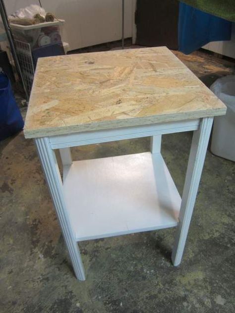 How to Tile a Table Top Table Tops Diy, At Ives, Wooden Table Diy, Tile To Wood Transition, Small Table Decor, Tile Top Tables, How To Tile, Vintage Furniture Makeover, Plywood Table