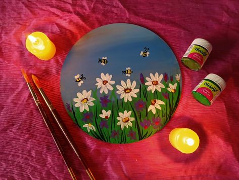 Easy Painting On Cardboard, Round Cardboard Crafts, Daisy Flower Garden, Flower Garden Painting, Cardboard Painting, Garden Painting, Cardboard Crafts, Circle Shape, Dresses Kids Girl