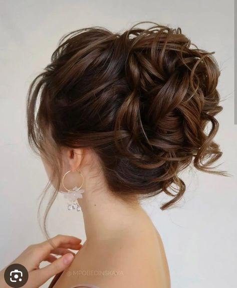 Long Wedding Hairstyles, Voluminous Updo, Twist Cornrows, Wedding Hairstyles For Medium Hair, Wedding Bun Hairstyles, Wedding Hairstyles Medium Length, Wavy Hairstyles Medium, Curly Wedding Hair, Trendy Wedding Hairstyles