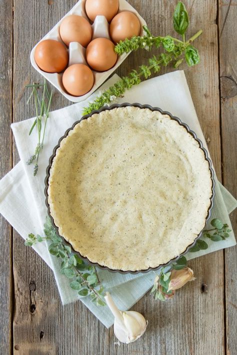 Paleo Quiche Crust Paleo Quiche Recipes, Paleo Quiche Crust, Paleo Quiche, Baking Basics, Shortcrust Pastry, Pie Crust Recipes, Fruit Tart, Crust Recipe, Paleo Breakfast