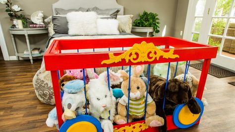 DIY Stuffed Animal Storage Diy Stuffed Animal Storage, Diy Stuffed Animal, Ikea Toy Storage, Family Diy, Stuffed Animal Storage, Animal Crackers, Kids Wood, Animal Crafts, Diy Stuffed Animals