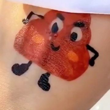 Leven Markers on Instagram: "Tips on how to play with floating pens #tips #floatingdrawing #tutorials #howto #artideas #diy #tattoo #markers #drawing" Tattoo Markers, Markers Drawing, Diy Tattoo, November 8, Instagram Tips, To Play, Markers, Floating, Bubbles