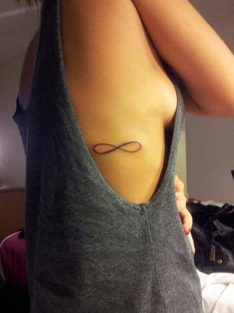 Infinity Tattoo Infinity Signs, Tattoo Word Fonts, Tattoo Rib, Small Rib Tattoos, Tattoo Cute, Tattoo Photography, Trendy Tattoo, Infinity Tattoos, Tattoo Font