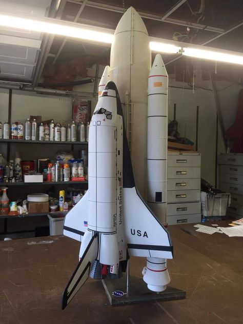 Rocket Ship Craft, Tesla Company, Space 1999 Ships, Nasa Rocket, Science Day, Rocket Design, Ship Craft, Space Camp, Diy Space