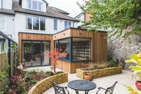 Stepped rear timber extension Rear Extension Ideas, Kitchen Diner Extension, Extension Plans, Timber Kitchen, Open Plan Kitchen Dining Living, Down Lights, Open Plan Kitchen Dining, House Extension Design, Rear Extension