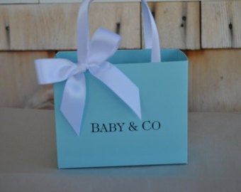 Tiffany Blue Party, Gold Party Favors, Baby Bottle Favors, Tiffany Baby Showers, Baby Shower Favours For Guests, Groomsmen Gift Bags, Pink Party Favors, Awesome Mom, Butterfly Baby Shower