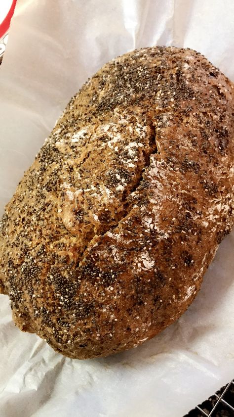 No Knead Chia and Flax Seed Bread Flax Seed Bread Recipe, Chia Seed Bread, Cast Iron Bread Recipes, Flax Seed Bread, Cast Iron Bread, Seeded Bread Recipes, Jo Cooks, Focaccia Recipe, Seed Bread