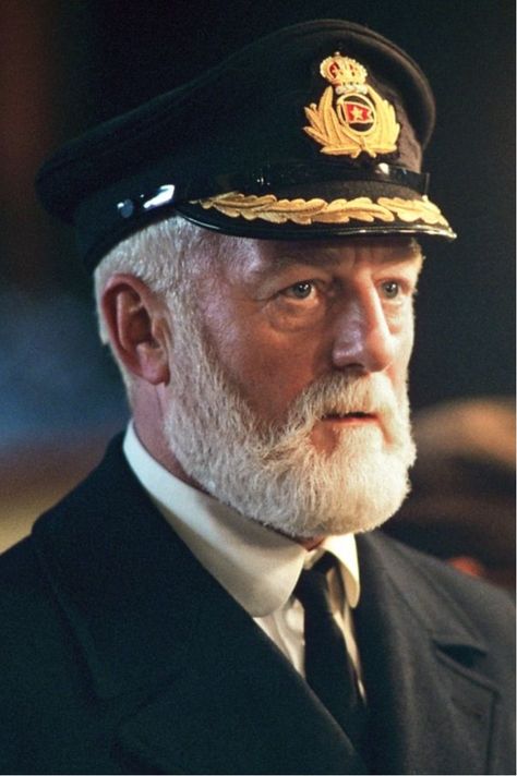 Bernard Hill, Titanic Captain Smith Titanic, Bearded Actors, Titanic Captain, Titanic Movie Scenes, Bernard Hill, Titanic Deaths, Thomas Andrews, Titanic 1997, Titanic Ship