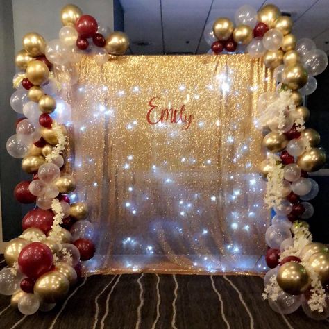 Balloon garland, red ruby balloons, chrome balloons, clear balloons flowers, gold sequin backdrop Quinceanera Backdrop Ideas, Chrome Balloon Garland, Baloon Garland Ideas, Gold Sequin Backdrop, Quince Decor, Chrome Balloons, Balloons Flowers, Quince Themes, Beauty And The Beast Theme