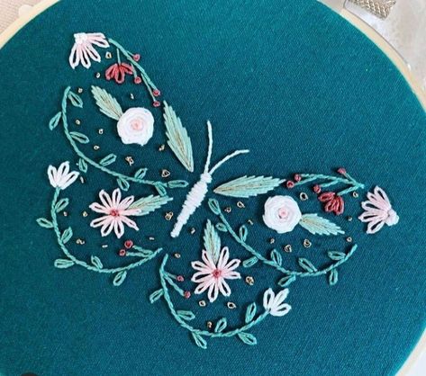 L Embroidery, Awesome Crochet, Hand Embroidery Work, Simple Hand Embroidery Patterns, Embroidery Lessons, Got7 Yugyeom, Hand Embroidery Patterns Flowers, Floral Embroidery Patterns, Diy Embroidery Patterns