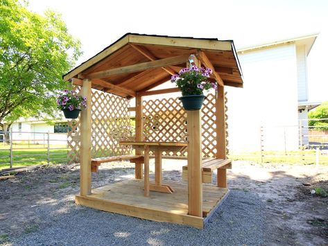 Gazebo Diy, Patio Wall Art, Enclosed Gazebo, Diy Projects For Couples, Diy Gazebo, Gazebo Ideas, Gazebo Plans, Wooden Gazebo, Cozy Backyard