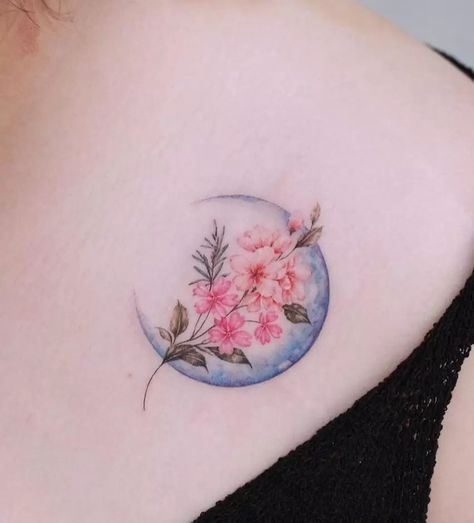 Planet Flower Tattoo, Flower Tattoos Meanings, Plumeria Tattoo, Lilac Tattoo, Survivor Tattoo, Daffodil Tattoo, Animal Tattoo Ideas, Chrysanthemum Tattoo, Lavender Tattoo