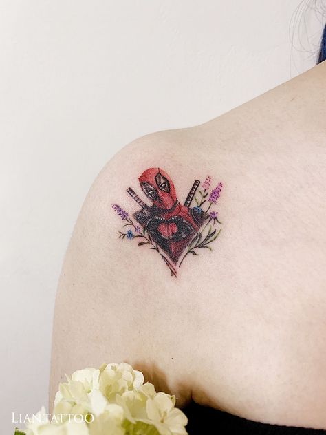 Small Deadpool Tattoo, Deadpool And Wolverine Tattoo, Deadpool Tattoo Ideas, Marvel Tattoo Sleeve, Wolverine Tattoo, Deadpool Tattoo, Colour Tattoo For Women, Tatoo Inspiration, Sharpie Tattoos