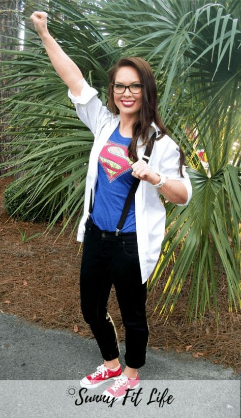 Diy Superwoman Costume, Superwoman Costume Diy, Easy Superhero Costumes, Superwoman Costume, Diy Superhero Costume, Modest Halloween Costumes, Superhero Dress Up, Superhero Costumes Female, Costumes For Work