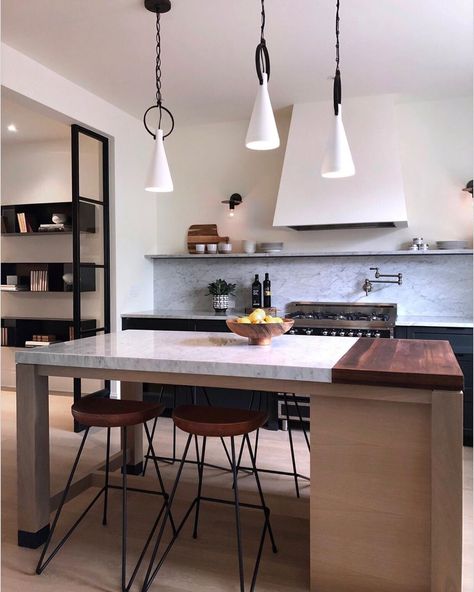 Nam Dang-Mitchell Design on Instagram: “Another view of the kitchen in the Modernes at #thetownhousesbyndm #interiordesign by @namdangmitchell #kitchen #design #interior #style…” Range Hood Backsplash, Simple Minimalist Kitchen, Hood Backsplash, Saturday Vibes, Kitchen Island Bench, Kitchen Confidential, White Oak Hardwood Floors, Oak Hardwood Flooring, Fabulous Kitchens