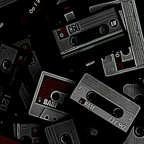 Music Aesthetic Dark, Dark Kidcore, Grunge Sharpen, Sharpen Wallpaper, Rock And Roll Aesthetic, Random Icon, Broken Screen Wallpaper, Kidcore Aesthetic, Rock Aesthetic