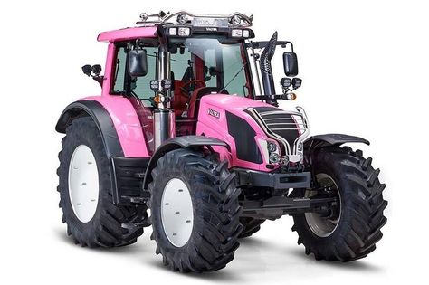 Fendt Pink Vehicles, Pink Tractor, Poodle Cuts, Young Farmers, Combine Harvester, Vintage Tractors, Big Boy Toys, Pink Pink Pink, Massey Ferguson