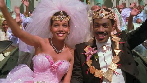 Coming To America, the wedding scene... Coming To America Wedding, Tv Wedding Dresses, Coming To America Movie, Shari Headley, Coming 2 America, Louie Anderson, America Wedding, Tv Weddings, Tracy Morgan