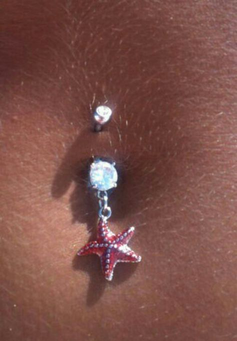 Cute starfish belly button ring, super cute for a beach vacation (: Navle Piercing, Cute Belly Rings, Bellybutton Piercings, Belly Button Piercing Jewelry, Belly Piercing Jewelry, Belly Piercing Ring, Pretty Ear Piercings, Belly Button Jewelry, Cool Piercings