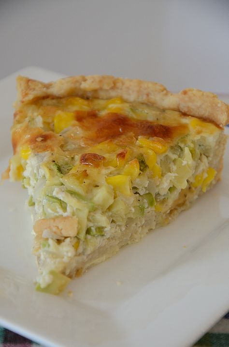 Corn Quiche Recipe, Corn Quiche, Creamy Corn, Recipe Cover, Tart Baking, Summer Corn, Summer Dishes, Frozen Corn, Side Salad