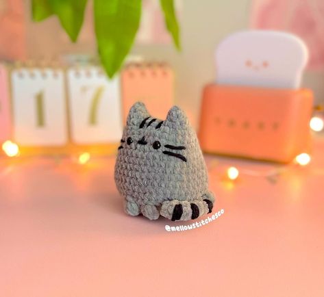 Cube Kitty Cat Free Crochet Pattern, Pusheen Crochet, Crochet Pusheen, Mini Plushies, Cat Crochet Pattern, Pusheen The Cat, Crochet Market, Cat Crochet, Pusheen Cat