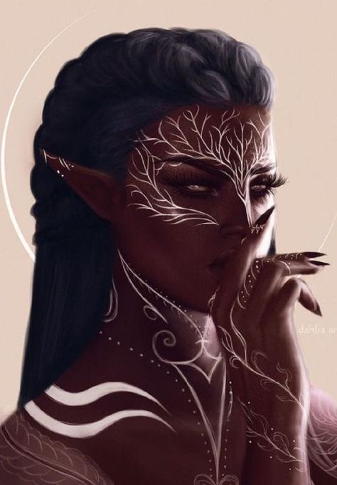 Forest Dragon Aesthetic, Vallaslin Dragon Age, Drow Elf Makeup, Black Elf Aesthetic, Dark Skinned Elf, Elves Drawing, Dark Elf Costume, Dark Elf Aesthetic, Dark Elf Makeup