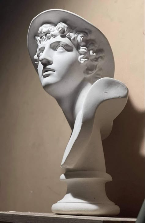 Art Reference Statues, Sculpture Drawing Reference, Bargue Drawing Reference, Statue Reference Photos, Still Life Sculpture, Plaster Cast Sculpture, Value Study Reference Sculpture, Bust Drawing References, Greek Statue Bust