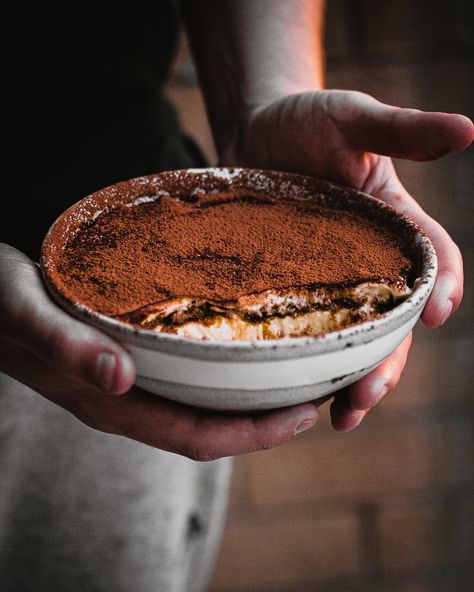 Cookbook Photography Inspiration, Tiramisu In A Jar, Tiramisu Photography, Tiramisu Aesthetic, Homemade Tiramisu Recipe, Tiramisu Recipes, Best Tiramisu, Trifle Dessert Recipes, Mango Kulfi