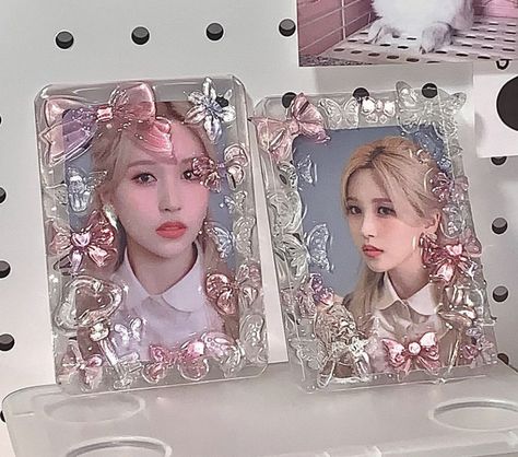 Resin Toploader Deco, Resin Toploader, Kpop Resin, Mina Aesthetic, Photocard Deco, Top Decor Ideas, Pc Decoration, Toploader Deco, Small Business Design