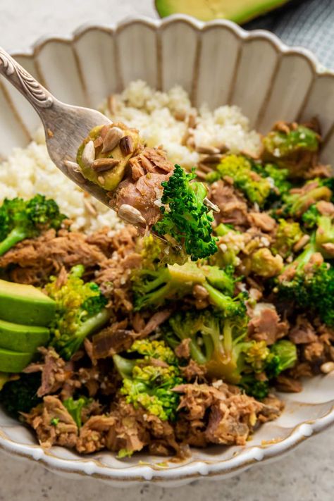 Tuna Rice Broccoli, Tuna And Broccoli, Tuna Broccoli, Tuna Dinner, Tuna Bowl, Steak And Broccoli, Tuna Rice, Avocado Tuna, Avocado Rice