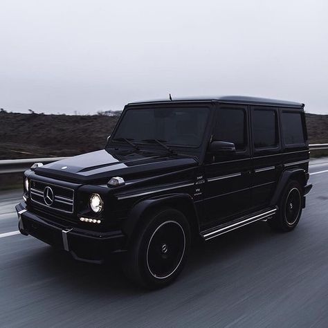 G Class G 63 Amg, Mercedes Benz Wallpaper, Black Mercedes Benz, Mercedes Benz G63, Mercedes Benz E63 Amg, G 63, Mercedes Wallpaper, Mercedes G63, Dream Cars Mercedes