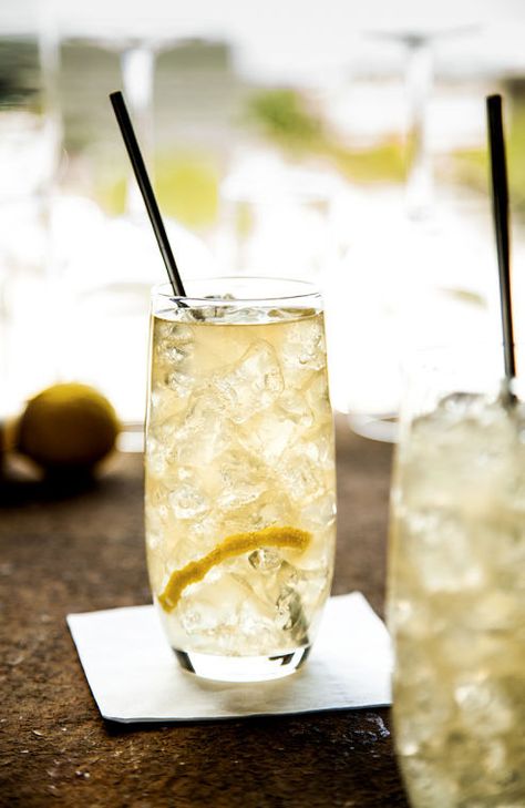 Rodeo Highball #cocktail #recipe Rodeo Cocktails, Whiskey And Ginger Ale, Ginger Beer Recipe, Canadian Whiskey, Highball Cocktail, Cheers To That, Pop Fizz Clink, Best Cocktail Recipes, Best Drinks