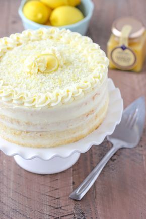 limoncello cake Lemoncello Dessert, Limoncello Cake, Cheesecake Factory Recipes, Torte Cupcake, Lemon Cake Recipe, Cheesecake Factory, Lemon Cream, Pie Cake, Lemon Desserts