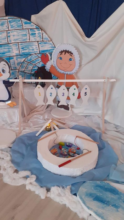 Penguin Games Preschool, Snow Dramatic Play Preschool, Winter Carnival Ideas School, Arctic Dramatic Play, Winter Wonderland Dramatic Play, Arctic Village, Build An Igloo, Preschool Winter Theme, Arctic Animals Preschool