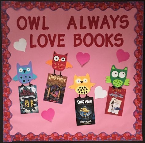 I Love To Read Month Bulletin Boards, February Library Bulletin Board Ideas, Library Valentines, Valentines Day Library, February Library Bulletin Boards, Valentine Library Bulletin Board Ideas, Valentines Library Display, February Library Displays, Valentines Reading Bulletin Board